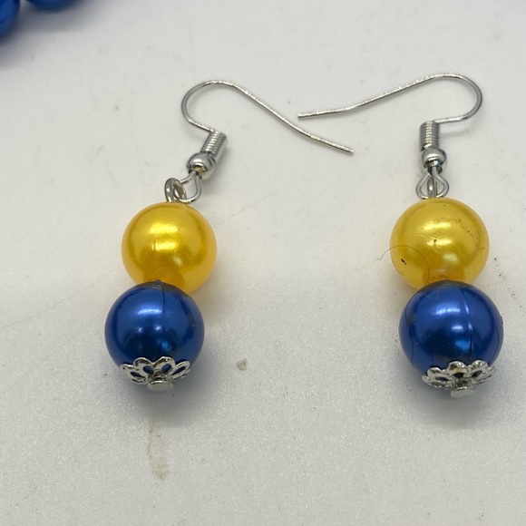 Layered Statement Necklace! - Picture 13 of 14